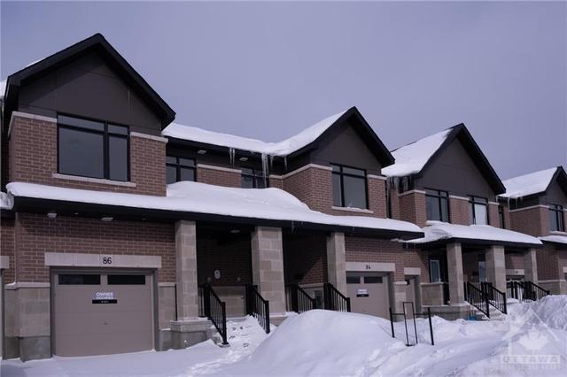 86 Nettle Crescent, Townhouse with 4 bedrooms, 3 bathrooms and 2 parking in Ottawa ON | Image 1