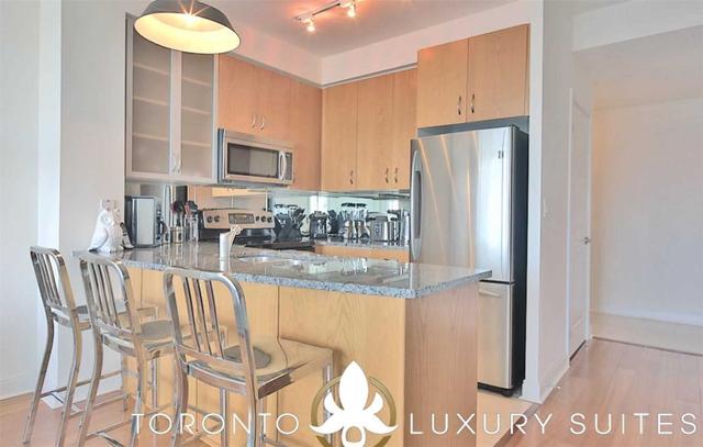 1501 - 18 Yorkville Ave, Condo with 1 bedrooms, 1 bathrooms and 1 parking in Toronto ON | Image 7