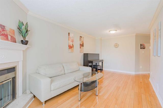 26 - 4605 Donegal Dr, Townhouse with 3 bedrooms, 3 bathrooms and 1 parking in Mississauga ON | Image 7