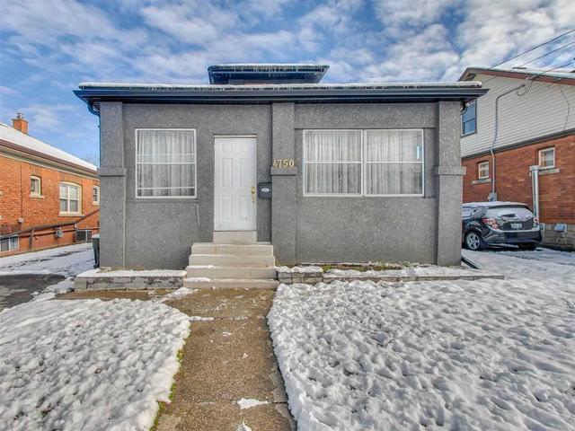 4750 Fifth Ave, House detached with 3 bedrooms, 3 bathrooms and 3 parking in Niagara Falls ON | Image 23