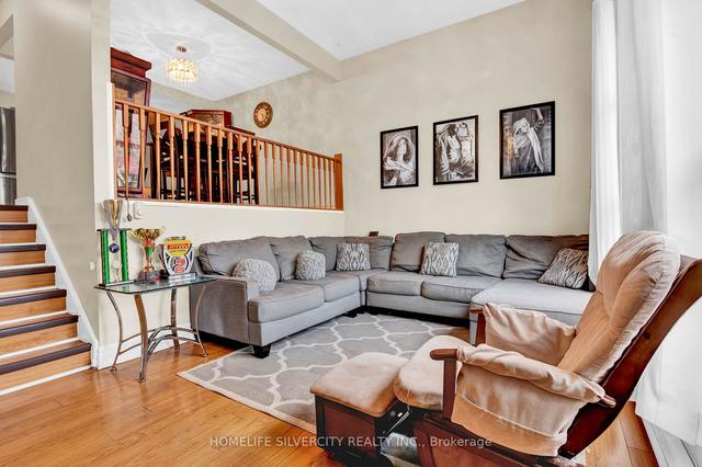 25 Briar Path, Townhouse with 3 bedrooms, 2 bathrooms and 2 parking in Brampton ON | Image 35