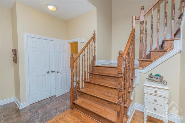 6761 Breanna Cardill Street, Townhouse with 4 bedrooms, 4 bathrooms and 7 parking in Ottawa ON | Image 10