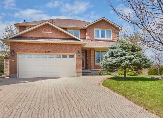 810 Cartref Ave, House detached with 4 bedrooms, 3 bathrooms and 4 parking in Oshawa ON | Image 1