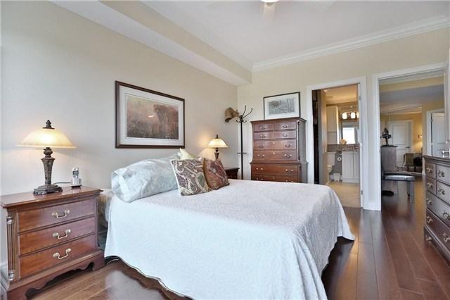 lph1 - 50 Old Mill Rd, Condo with 3 bedrooms, 2 bathrooms and 2 parking in Oakville ON | Image 15