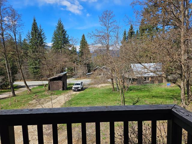 475 Alexander Road, House detached with 3 bedrooms, 1 bathrooms and null parking in Central Kootenay K BC | Image 23