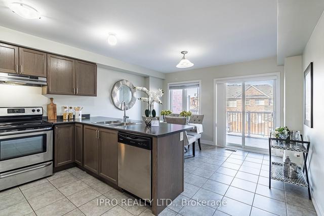 156 Inspire Blvd, House attached with 3 bedrooms, 3 bathrooms and 2 parking in Brampton ON | Image 10