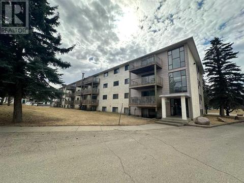 212, - 7801 98 Street, Condo with 2 bedrooms, 1 bathrooms and 1 parking in Peace River AB | Card Image