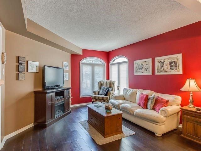 34 Bighorn Cres, House detached with 4 bedrooms, 3 bathrooms and 4 parking in Brampton ON | Image 5