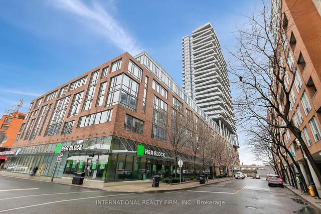 207 - 3 Market St, Condo with 2 bedrooms, 1 bathrooms and 0 parking in Toronto ON | Image 12