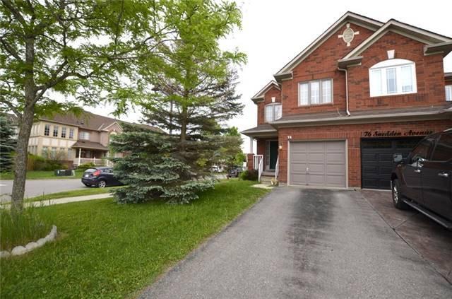 74 Snedden Ave, House semidetached with 4 bedrooms, 4 bathrooms and 2 parking in Aurora ON | Image 1