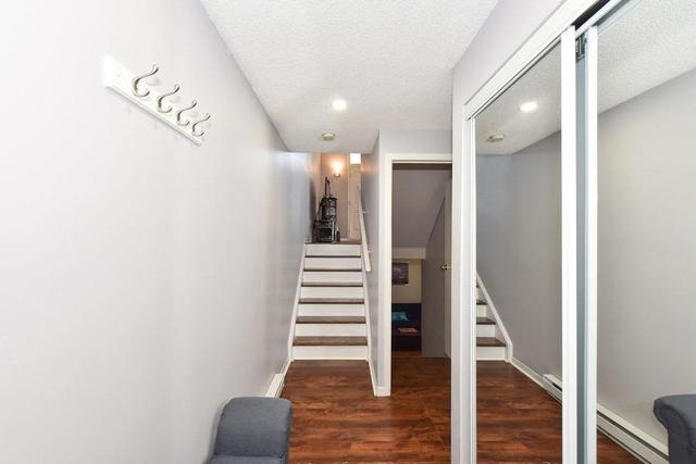 47 Briar Path, Townhouse with 3 bedrooms, 2 bathrooms and 2 parking in Brampton ON | Image 21