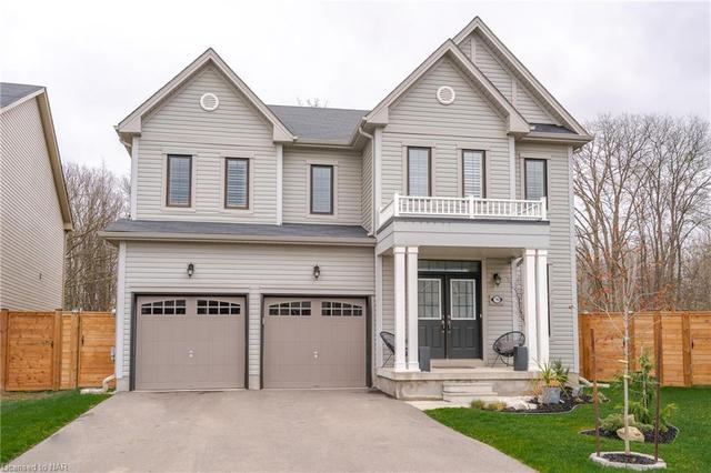 7999 Buckeye Crescent, House detached with 4 bedrooms, 3 bathrooms and 6 parking in Niagara Falls ON | Image 2
