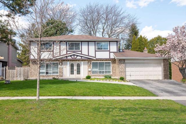 2243 Kenbarb Rd, House detached with 4 bedrooms, 4 bathrooms and 6 parking in Mississauga ON | Image 1
