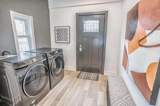 491 Glebeholme Blvd, House semidetached with 3 bedrooms, 2 bathrooms and 1 parking in Toronto ON | Image 10