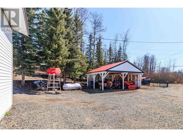 7651 Larson Road, House detached with 4 bedrooms, 2 bathrooms and null parking in Cariboo L BC | Image 38