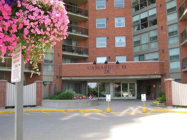 207 - 20 Dean Park Rd, Condo with 1 bedrooms, 1 bathrooms and 1 parking in Toronto ON | Image 1