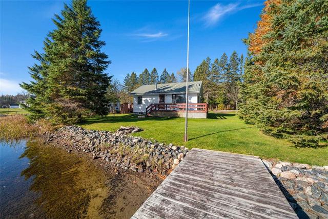 97 Golf Course Rd, House detached with 2 bedrooms, 1 bathrooms and 4 parking in Magnetawan ON | Image 14