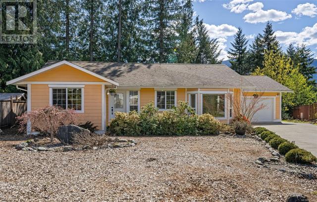250 Kingfisher Pl, House detached with 2 bedrooms, 2 bathrooms and 4 parking in Lake Cowichan BC | Image 15