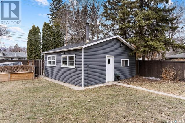 2710 Clarence Avenue S, House detached with 4 bedrooms, 2 bathrooms and null parking in Saskatoon SK | Image 45