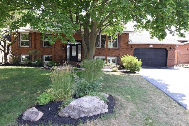 249 Tanbark Rd, House detached with 3 bedrooms, 2 bathrooms and 7 parking in Niagara on the Lake ON | Image 1