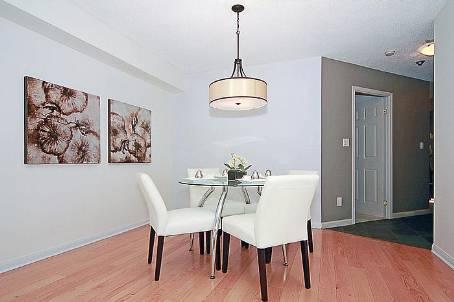 201 - 2371 Queen St E, Condo with 1 bedrooms, 1 bathrooms and 1 parking in Toronto ON | Image 3