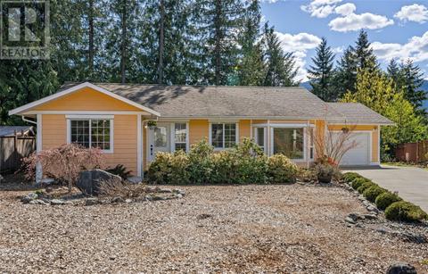 250 Kingfisher Pl, House detached with 2 bedrooms, 2 bathrooms and 4 parking in Lake Cowichan BC | Card Image