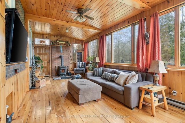 2293 County Rd 64, House detached with 3 bedrooms, 2 bathrooms and 12 parking in Prince Edward County ON | Image 13