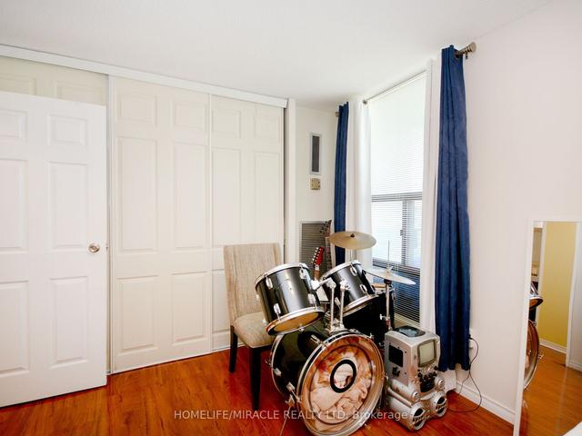 1906 - 21 Knightsbridge Rd, Condo with 2 bedrooms, 1 bathrooms and 1 parking in Brampton ON | Image 30