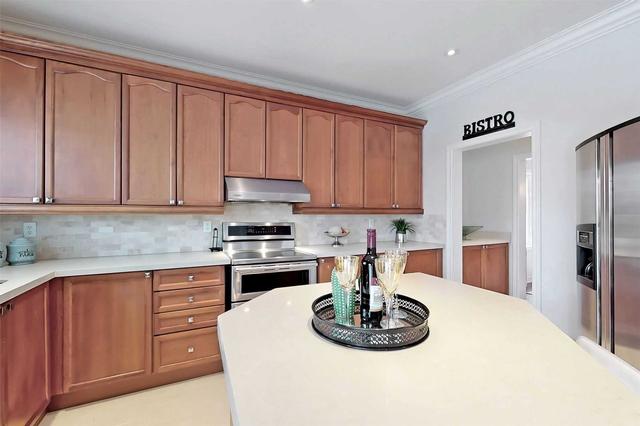 19 Goldlist Dr, House detached with 4 bedrooms, 5 bathrooms and 4 parking in Richmond Hill ON | Image 7