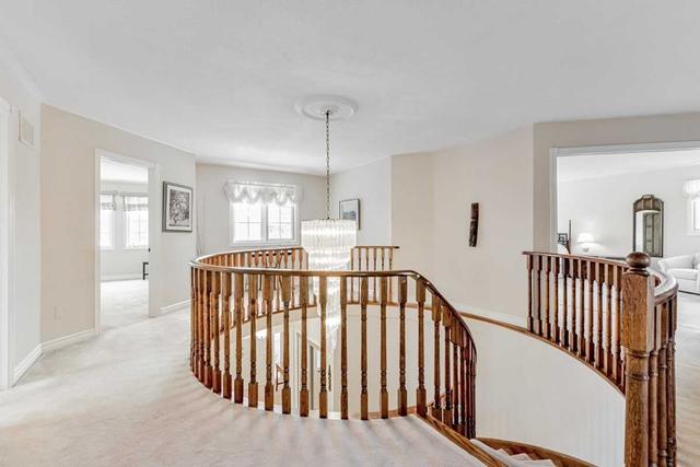 35 Blackburn Blvd, House detached with 4 bedrooms, 4 bathrooms and 9 parking in Vaughan ON | Image 10
