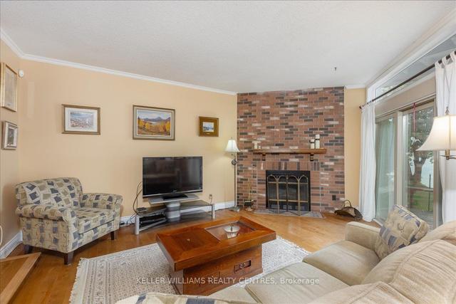 17 Davy Point Circ, Condo with 3 bedrooms, 3 bathrooms and 3 parking in Georgina ON | Image 6