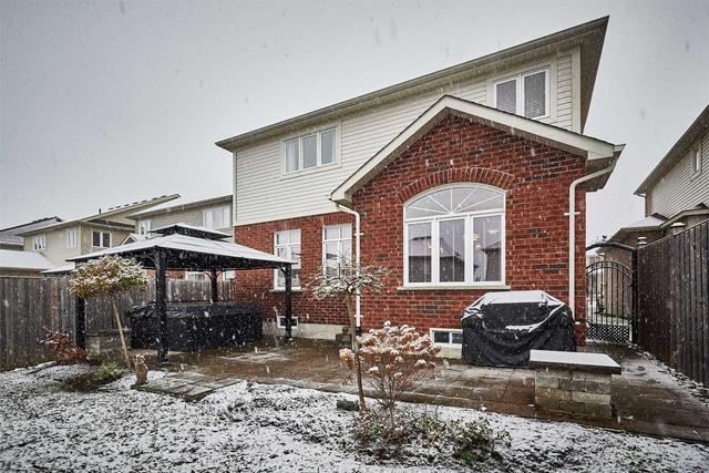 19 Goodall Cres, House detached with 3 bedrooms, 4 bathrooms and 4 parking in Clarington ON | Image 25