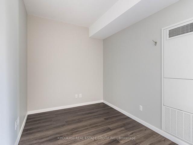 403 - 7 Smith Cres, Condo with 1 bedrooms, 1 bathrooms and 1 parking in Toronto ON | Image 5