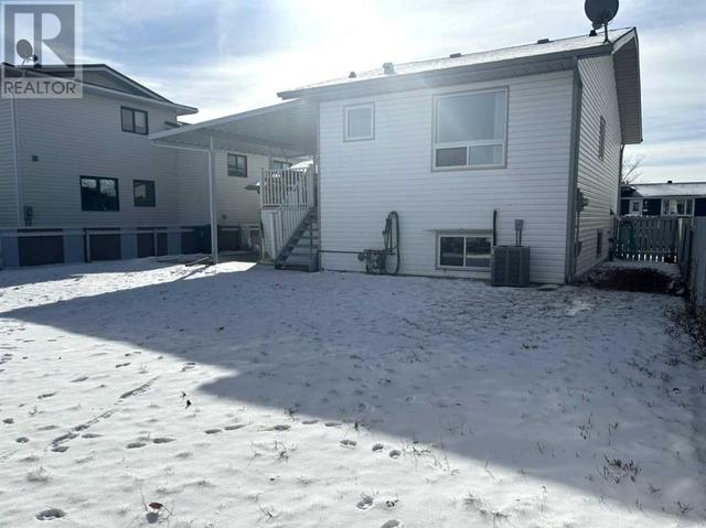 424 20 Street Ne, House detached with 3 bedrooms, 1 bathrooms and 4 parking in Medicine Hat AB | Image 12