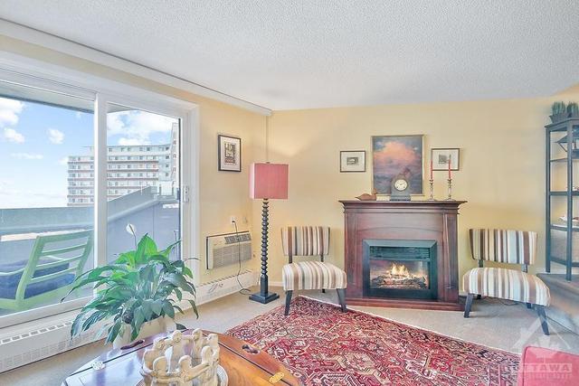 701 - 1081 Ambleside Drive, Condo with 2 bedrooms, 1 bathrooms and 1 parking in Ottawa ON | Image 9
