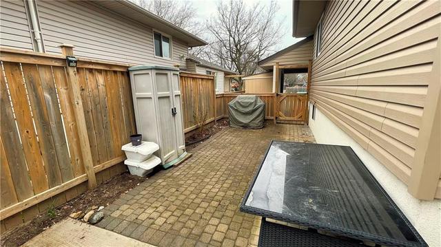 596 Thornwood Avenue, House detached with 3 bedrooms, 1 bathrooms and 4 parking in Burlington ON | Image 26