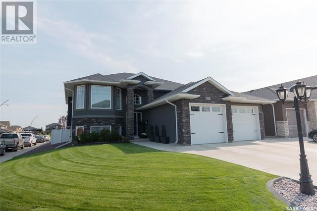 518 Pohorecky Ln, House detached with 5 bedrooms, 3 bathrooms and null parking in Saskatoon SK | Card Image