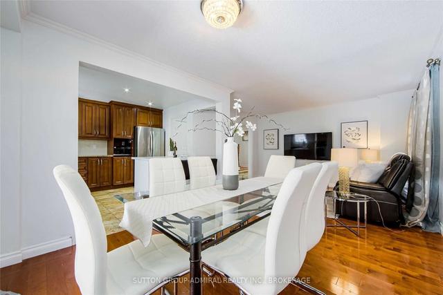 23 Millbank Crt, House detached with 4 bedrooms, 4 bathrooms and 5 parking in Vaughan ON | Image 6
