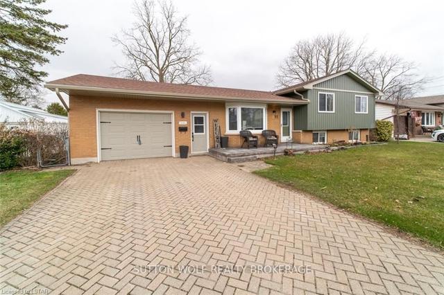 91 Clarence St, House detached with 3 bedrooms, 2 bathrooms and 3 parking in Strathroy Caradoc ON | Image 20