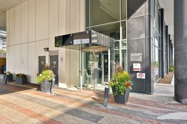 1808 - 33 Shore Breeze Dr, Condo with 1 bedrooms, 1 bathrooms and 1 parking in Toronto ON | Image 2