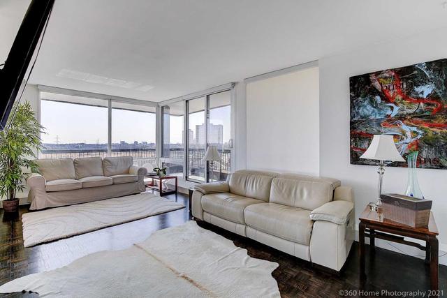 1006 - 115 Antibes Dr, Condo with 3 bedrooms, 2 bathrooms and 2 parking in Toronto ON | Image 14