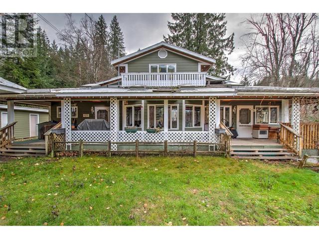 538 North Fork Road, House detached with 5 bedrooms, 4 bathrooms and 15 parking in North Okanagan E BC | Image 37