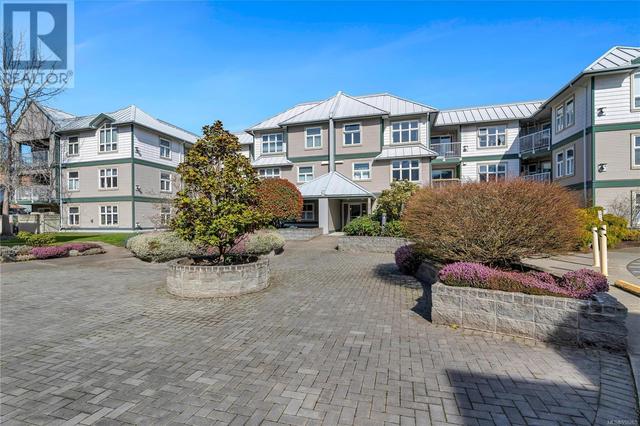 105 - 3010 Washington Ave, Condo with 2 bedrooms, 2 bathrooms and 1 parking in Victoria BC | Image 1