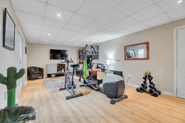 2226 Capulet Crt, House detached with 3 bedrooms, 3 bathrooms and 6 parking in Mississauga ON | Image 20