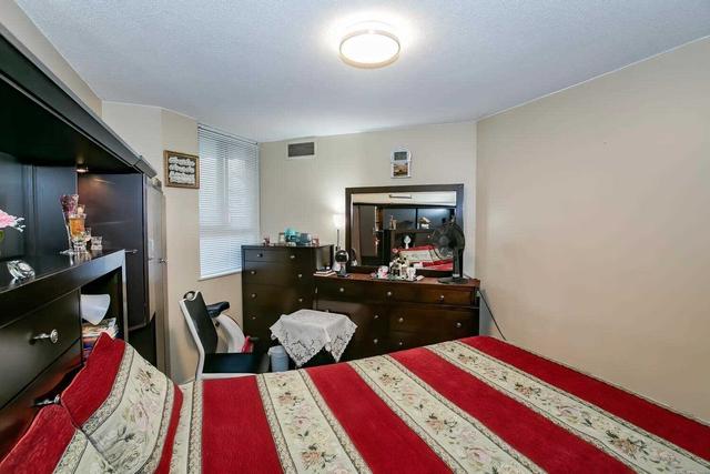 109 - 236 Albion Rd, Condo with 1 bedrooms, 1 bathrooms and 1 parking in Toronto ON | Image 8