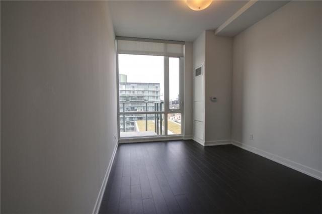 s811 - 455 Front St E, Condo with 2 bedrooms, 2 bathrooms and 1 parking in Toronto ON | Image 8