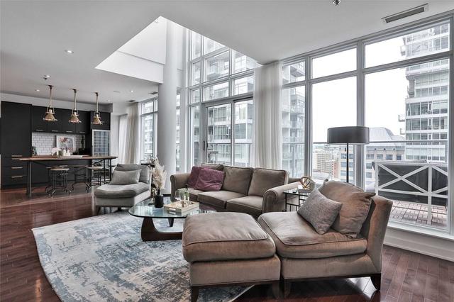 uph 10 - 21 Nelson St, Condo with 2 bedrooms, 3 bathrooms and 1 parking in Toronto ON | Image 12