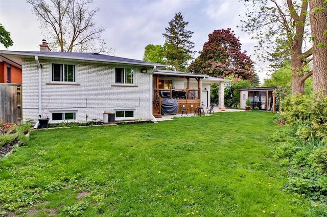 223 Edenbridge Dr, House detached with 3 bedrooms, 3 bathrooms and 6 parking in Toronto ON | Image 4