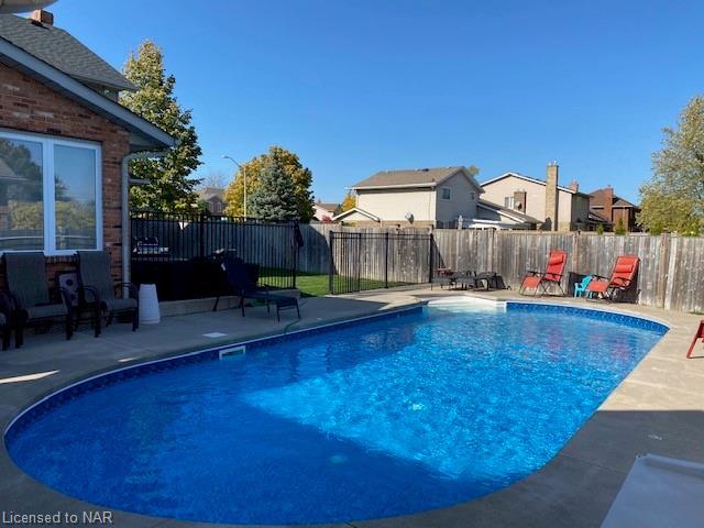 16 Fairhaven Drive, House detached with 4 bedrooms, 3 bathrooms and 6 parking in St. Catharines ON | Image 45