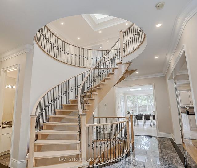 25 Bowan Crt, House detached with 5 bedrooms, 7 bathrooms and 7 parking in Toronto ON | Image 28